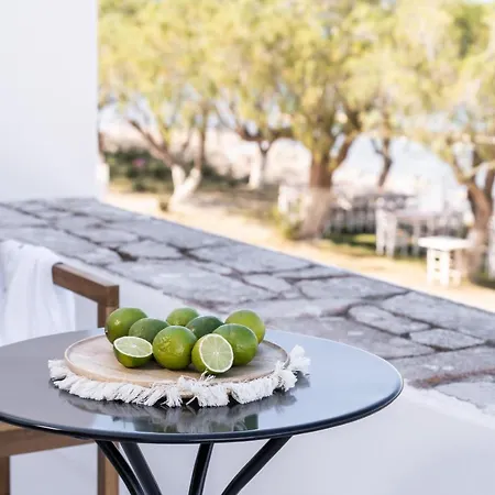 Eden Kythira Диакофти