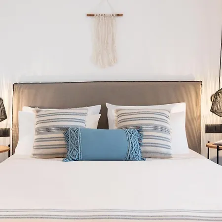 Eden Kythira Диакофти