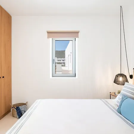 Отель Eden Kythira *