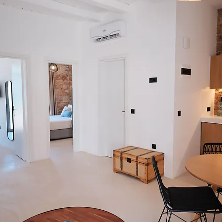 Eden Kythira Hotel *