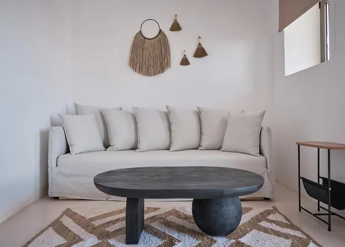 Eden Kythira * Diakofti