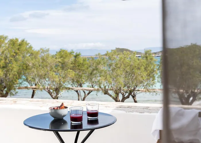 Eden Kythira Hotel *